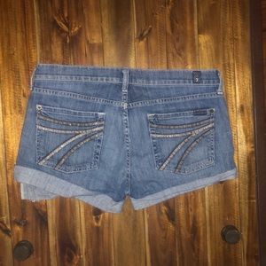 Size 32 jean shorts BEAUTIFUL ⭐️⭐️